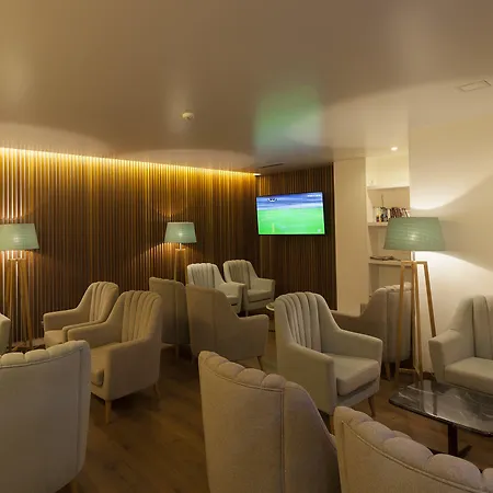 Miramar - 호텔 상페드루 지 모엘