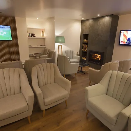 Miramar - 호텔 상페드루 지 모엘